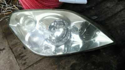 Лот: 9517183. Фото: 1. Блок фара правая Nissan primera... Оптика и освещение
