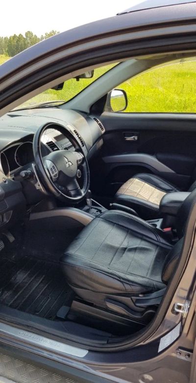 Лот: 13988647. Фото: 1. Mitsubishi Outlander. Автомобили