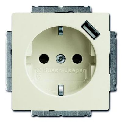 Лот: 5088224. Фото: 1. Розетка 220В со встроенным USB... Зарядные устройства, блоки питания для бытовой техники