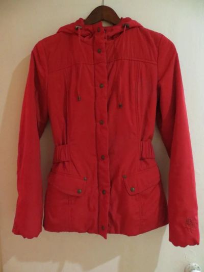 Лот: 6940586. Фото: 1. Красная куртка Baon, размер XS... Верхняя одежда