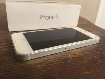 Лот: 9660069. Фото: 1. Apple iPhone 5 16gb. Смартфоны