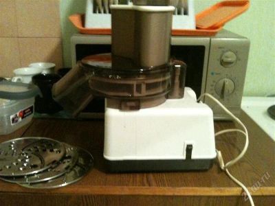 Лот: 823182. Фото: 1. Кухонный комбайн. Кухонная