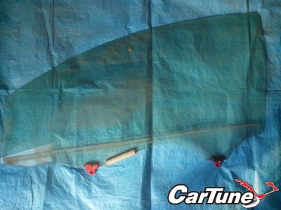 Лот: 10537478. Фото: 1. стекло двери FL toyota belta NCP96... Кузов