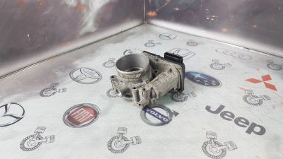 Лот: 23586439. Фото: 1. Заслонка дроссельная Subaru Legacy... Двигатель и элементы двигателя