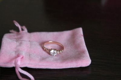 Лот: 6187698. Фото: 1. золотое кольцо с большим фианитом. Кольца, перстни