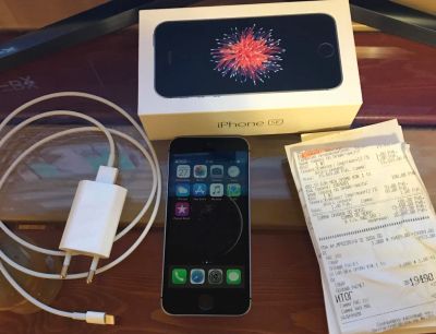 Лот: 10950249. Фото: 1. Apple iPhone se 32 gb space grey. Смартфоны
