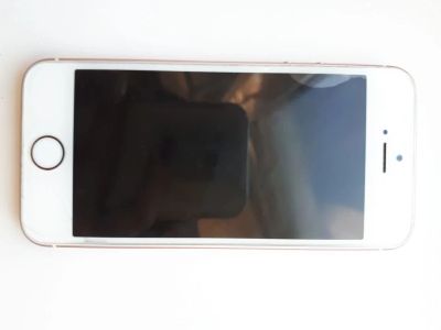 Лот: 11692510. Фото: 1. Iphone 5SE 64gb. Смартфоны