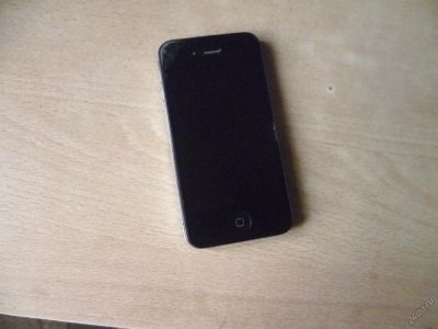 Лот: 5716703. Фото: 1. iPhone 4 Black 16 Gb. Смартфоны