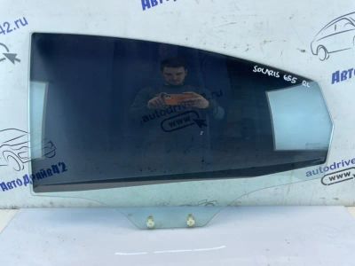 Лот: 24952602. Фото: 1. стекло боковое Hyundai Solaris... Кузов
