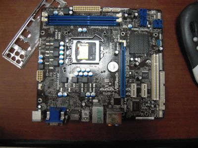 Лот: 4409789. Фото: 1. Плата ASRock LGA 1155 H67M / SI... Материнские платы