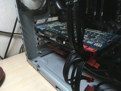 Лот: 19819436. Фото: 1. Gigabyte GeForce GTX 670 OC. Видеокарты