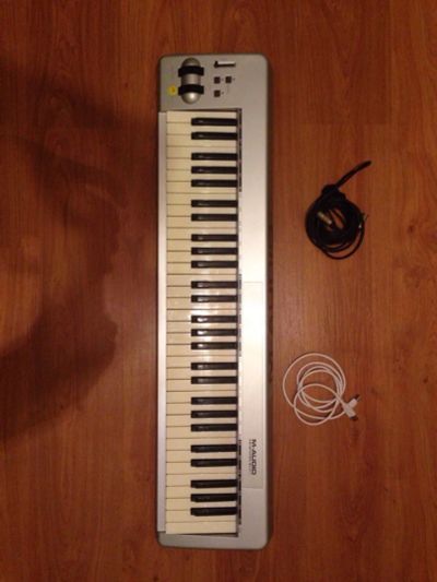Лот: 6571723. Фото: 1. M-Audio Keystation 61es. MIDI-оборудование