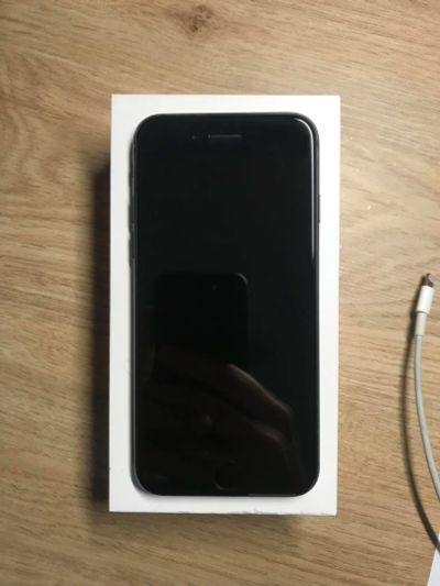 Лот: 11365730. Фото: 1. iPhone 7 128. Смартфоны