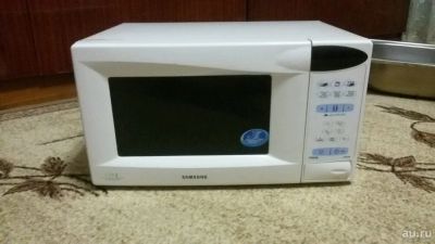 Лот: 9871861. Фото: 1. Микроволновая печь Samsung CE2833NR. Микроволновки, мини-печи
