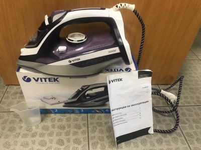 Лот: 17146745. Фото: 1. Утюг Vitek VT-8318 Новый. Утюги, парогенераторы, отпариватели