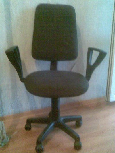 Лот: 4028746. Фото: 1. Офисный стул. Другое (офисная мебель и домашние кабинеты)