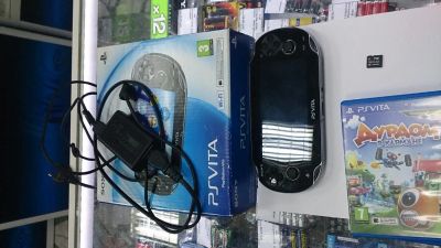 Лот: 5057479. Фото: 1. PS VITA. Игровые приставки, консоли