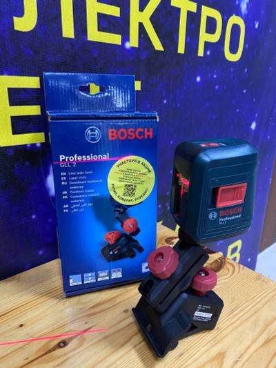 Лот: 24843181. Фото: 1. Нивелир лазерный Bosch GLL 2... Электроинструмент
