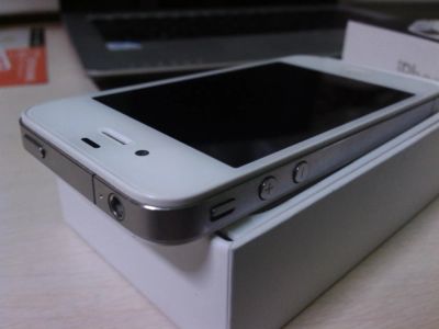 Лот: 4771307. Фото: 1. Смартфон Apple iPhone 4 3.5" 8Gb... Смартфоны