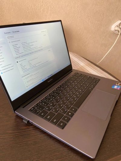 Лот: 18797240. Фото: 1. Ноутбук Honor Magicbook 14, Ryzen... Ноутбуки