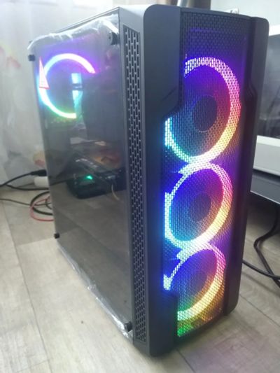 Лот: 18951495. Фото: 1. Системный блок i7-7700/16GbDDR4... Компьютеры в сборе