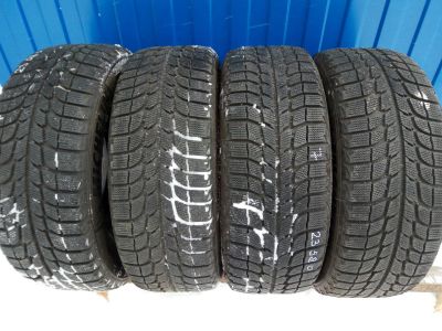 Лот: 13898936. Фото: 1. #1381 225/60 R16 Michelin X-Ice. Шины