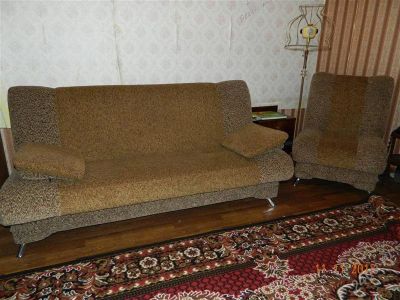 Лот: 2263116. Фото: 1. Мягкий мебельный комплект. Кресла, пуфы