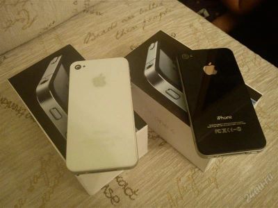 Лот: 1415866. Фото: 1. iPhone 4 черный и белый. Смартфоны