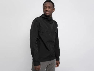 Лот: 20837721. Фото: 1. Ветровка Stone Island. Верхняя одежда