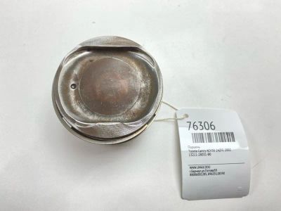 Лот: 21110607. Фото: 1. Поршень Toyota Camry 2002 1321128031B0... Двигатель и элементы двигателя