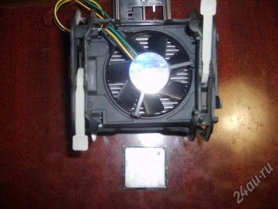 Лот: 215349. Фото: 1. Celeron 2.6Ghz socket478 + охлаждение... Процессоры