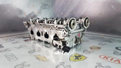 Лот: 24078910. Фото: 1. Головка блока цилиндров Mazda... Двигатель и элементы двигателя
