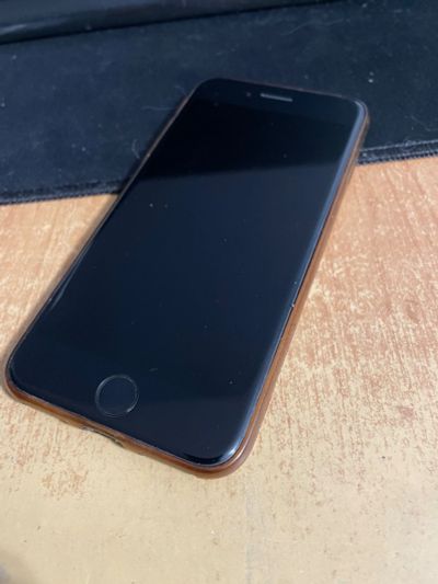 Лот: 19546147. Фото: 1. Iphone 7 black 128. Смартфоны
