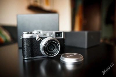 Лот: 2370590. Фото: 1. Fujifilm FinePix X100 - стильная... Цифровые компактные