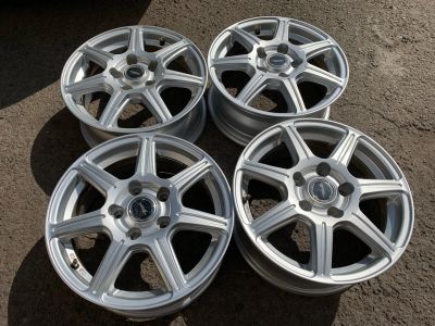 Лот: 15990815. Фото: 1. Фирменные Bridgestone TopRun R15... Диски