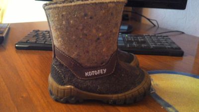 Лот: 4496968. Фото: 1. Валенки Котофей. Валенки, угги, унты