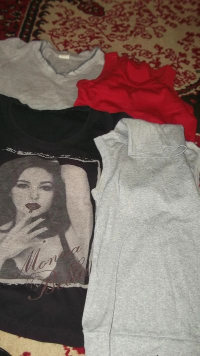 Лот: 9393213. Фото: 1. пакет женских футболок 42 р-р. Футболки, топы и майки