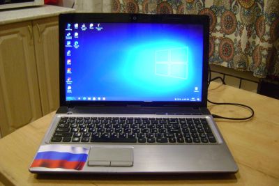 Лот: 19866995. Фото: 1. Ноутбук Lenovo Z560\Core I5\SSD-128gb... Ноутбуки