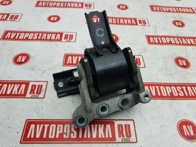 Лот: 20900424. Фото: 1. Подушка двигателя Mitsubishi Galant... Двигатель и элементы двигателя