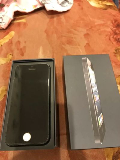 Лот: 10635694. Фото: 1. Продам Iphone 5. Смартфоны