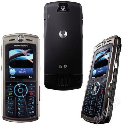 Лот: 247866. Фото: 1. motorolla L9(black)c 1 рубля 2... Кнопочные мобильные телефоны