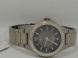 Лот: 4195644. Фото: 1. Часы Casio Lineage Titanium LIN... Оригинальные наручные часы