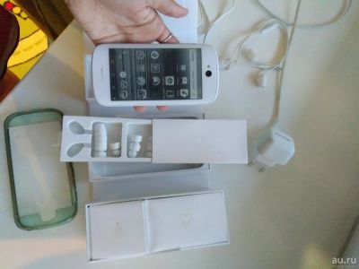 Лот: 9751288. Фото: 1. Yotaphone 2 android 6 белый (версия... Смартфоны
