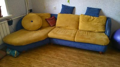 Лот: 4298554. Фото: 1. Угловой диван + 2 кресла. Кресла, пуфы
