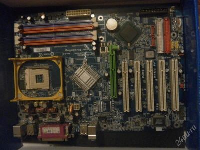 Лот: 2688190. Фото: 1. Gigabyte GA-8IPE1000 rev 4.0 Hyper... Материнские платы