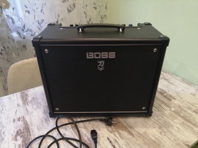 Лот: 18160845. Фото: 1. BOSS Katana-50 mk2, гитарный усилитель... Гитарные эффекты и комбоусилители