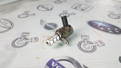 Лот: 24420926. Фото: 1. Клапан VVT-i Audi A5 CDHB 06H115243F. Двигатель и элементы двигателя