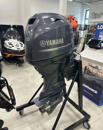 Лот: 25362649. Фото: 1. 4х-тактный лодочный мотор YAMAHA... Лодочные моторы