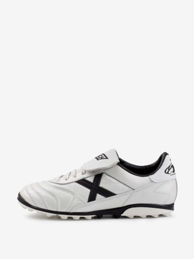 Лот: 24283877. Фото: 1. Бутсы мужские Munich Mundial Turf... Кеды, кроссовки, слипоны