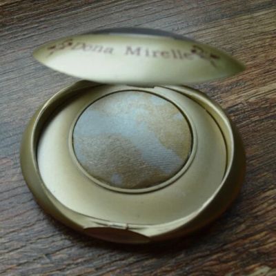 Лот: 7107240. Фото: 1. Тени для век запеченые Dona Mirelle. Макияж